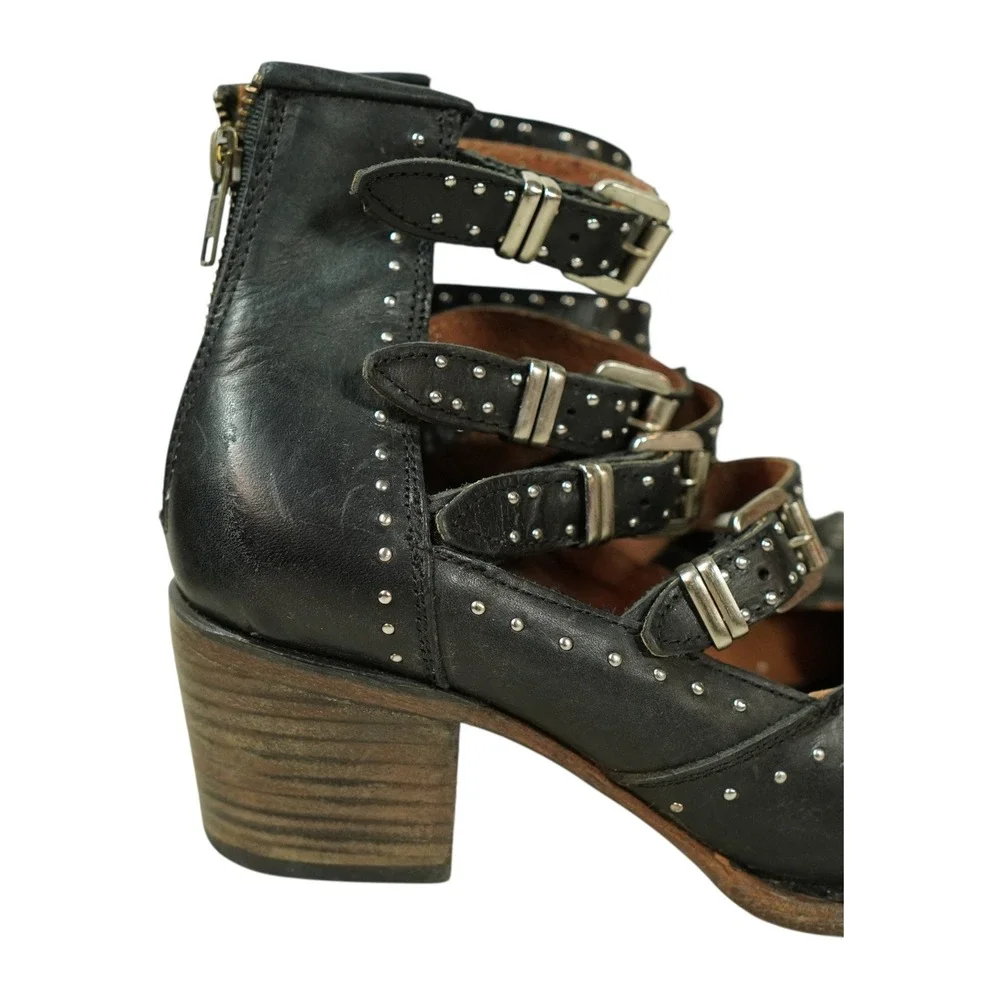 Freebird by Steven preowned these
